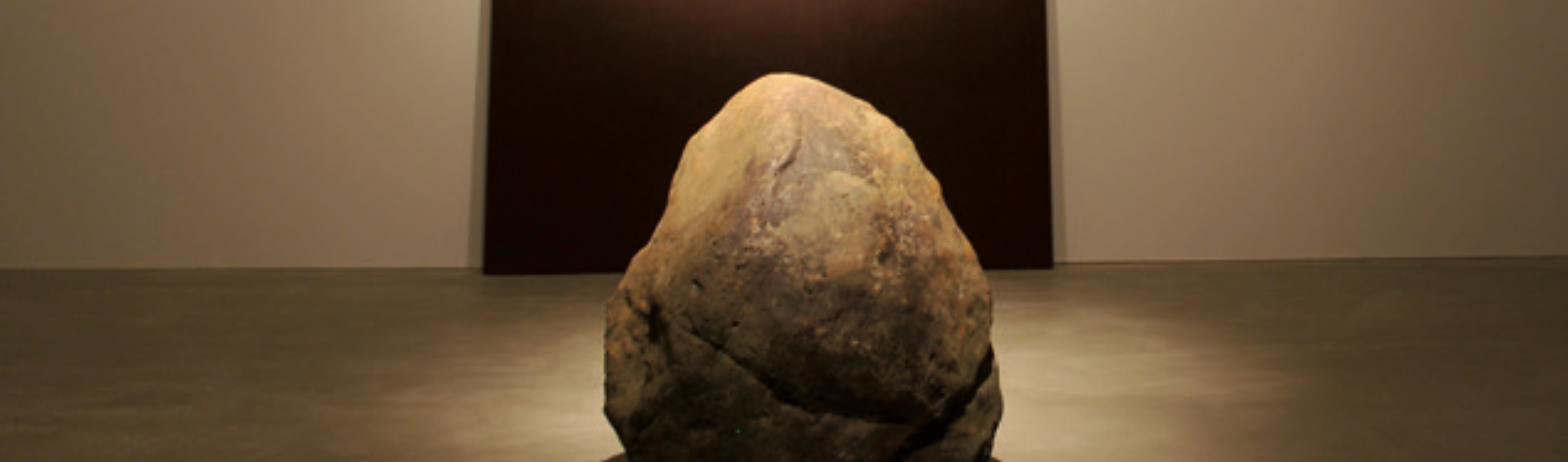 Lee Ufan, dialogue avec l’espace